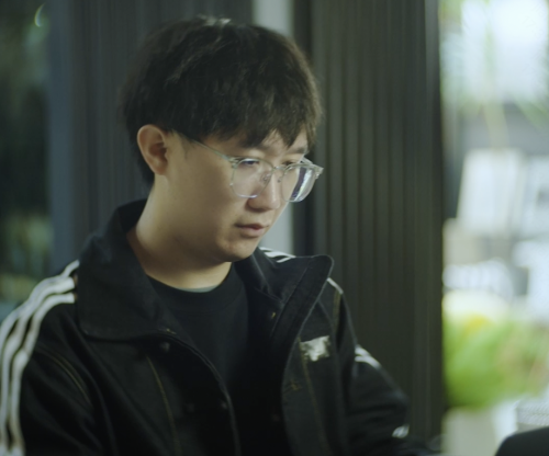 第一批年轻人已经用AI创业了，AI应用师成新型职业